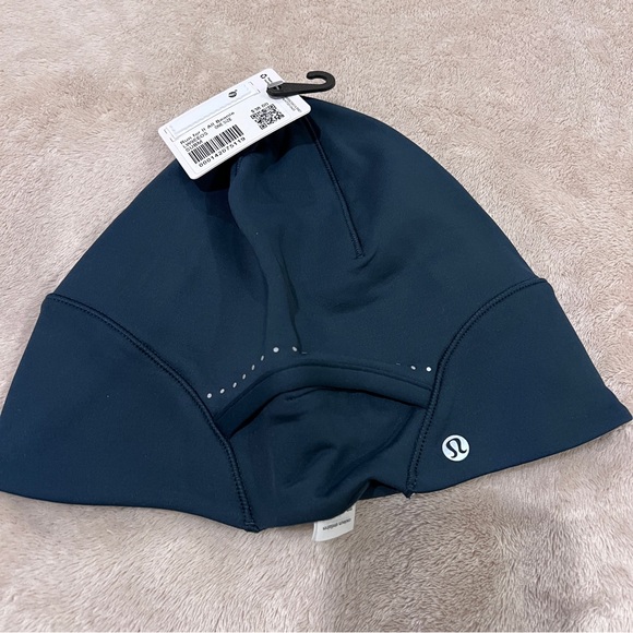 Lululemon Run for it Submarine Blue Beanie - Picture 2 of 4